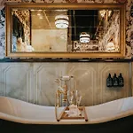 Charmante Skostredet Hotel