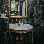 Charmante - Skostredet Hotell 5*