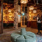 Отель Charmante Skostredet 5*