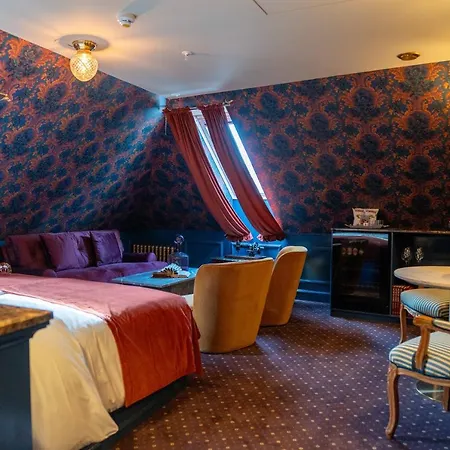 Charmante - Skostredet Hotel