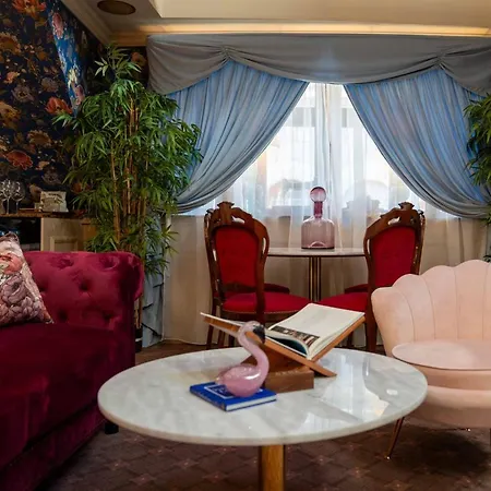 Charmante - Skostredet Hotel