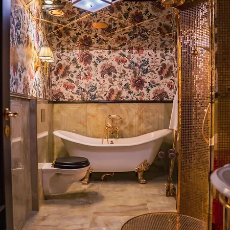 Hotell Charmante Skostredet 5*