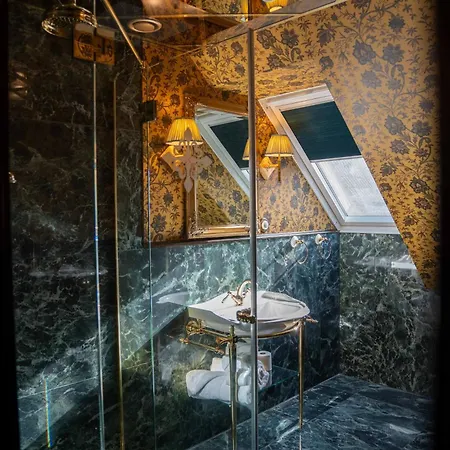 Charmante - Skostredet