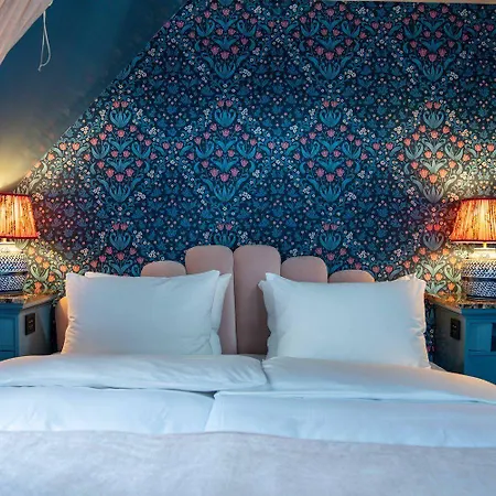 Charmante - Skostredet Hotel