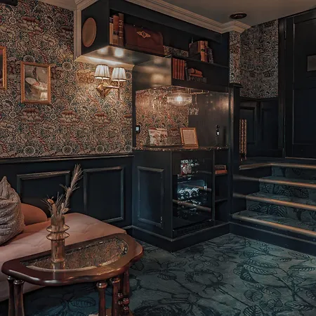 Charmante Skostredet 5*