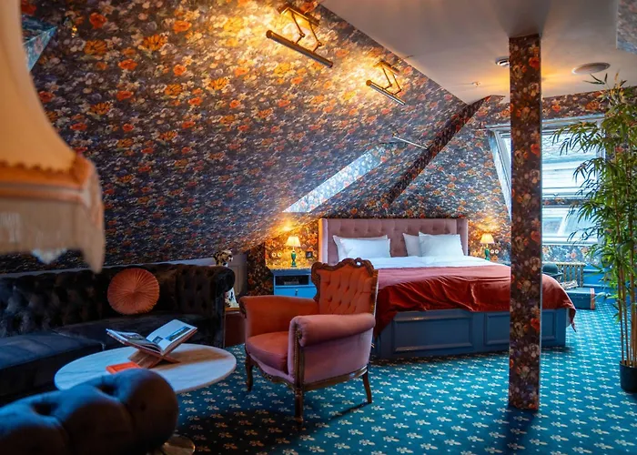 Charmante Skostredet Hotel 5*