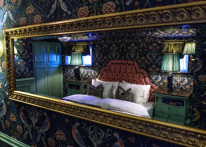 Charmante Skostredet Hotel 5*