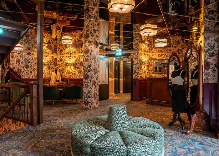 Hotel Charmante Skostredet 5*