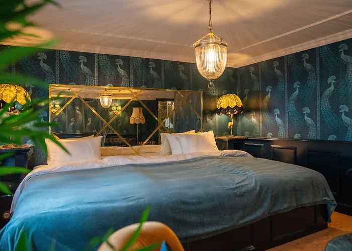 Hotel Charmante Skostredet