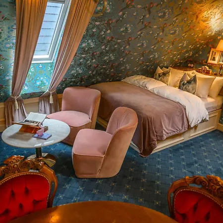 Charmante - Skostredet Otel 5*
